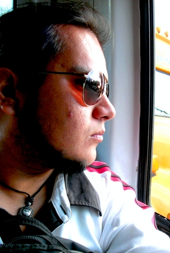 Poeta, Antipoeta, escritor, idealista, ser quimérico, soñador de utopías y ser humano.