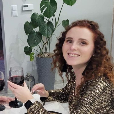 WiktoriaKr44005's profile picture. 