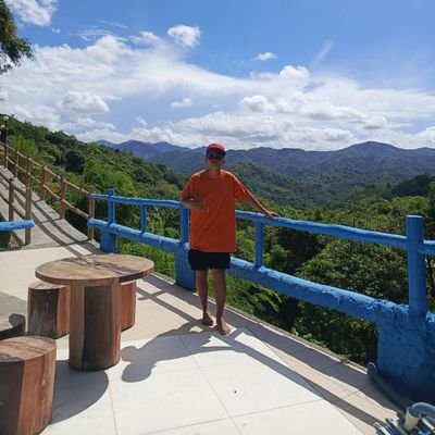 Asineuda's profile picture. bored