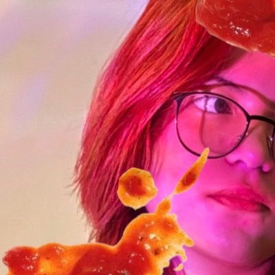 fxrstbbrn's profile picture. i don't like this app but i like le sserafim
