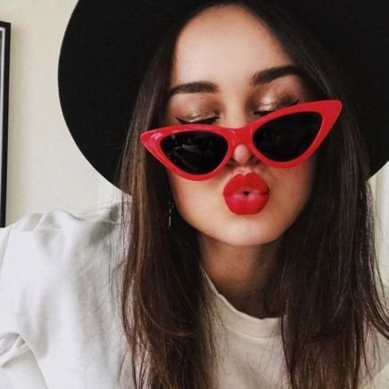 vidastage's profile picture. 🍃🍁🥀🌦🌬☀️💫⭐🖤💋_______diadeadoraradeus😘
Em《2026》quero um presente: ser melhor sem perder minha essência.🎀
🇧🇷Juliana Soares de Sá🇧🇷》🧡BRZLNGRL🔥BsB🔥