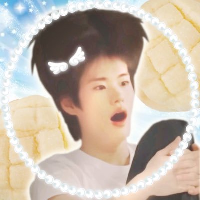 yoomlee_'s profile picture. 🍸🍋‍🟩💫🦞🐚🪷
