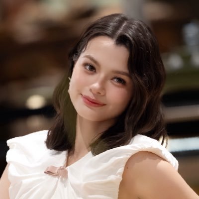 📣 fan account | video editing | photography | #beckysangels #srchafreen | สำรอง @filmatice_ii |