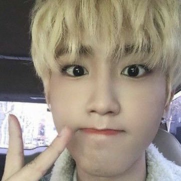 han jisung forgot miserable you & me. it’s over. it’s so over.