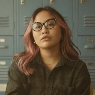 hello_leonaa's profile picture. a bit of this a bit of that.