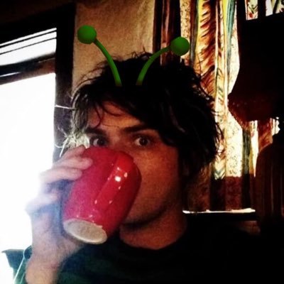 minkymustdie's profile picture. alien in human flesh. wise mystic with prophetic tendencies. lover of language.  dog owner. music thing. #FRERARD