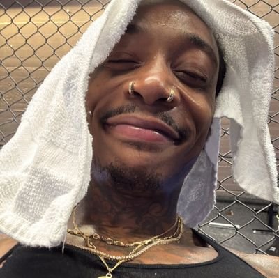 FNwoodbaby's profile picture. The neighborhood FireMan🧑‍🚒
Less love more money💰