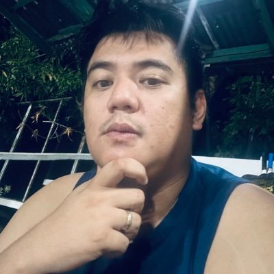 Introbert3's profile picture. 