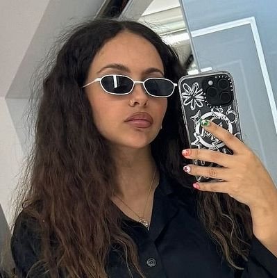 🔸26 - she/her - 🇵🇱 - bi🔸multifandom/multistan🔸MINORS DO NOT FOLLOW🔸fan account🔸 🐝🗝🗡 🔸