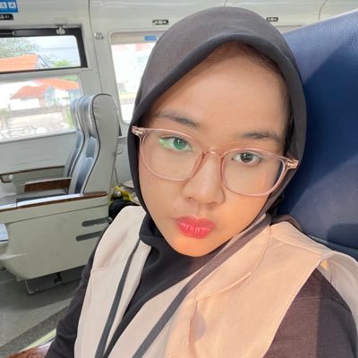 budak corporate | sukanya teh tawar soalnya diri sendiri udah manis