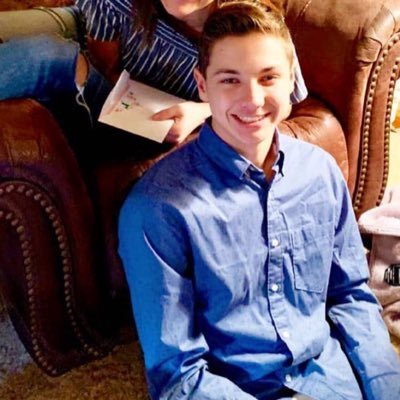 tstarns995's profile picture. MIZ ‘22 | Shelter Mutual Intern of the Month | The Johnston Conquistador |#thatscoolandallbutWHERESTHEBAGAT Certified Dripper | TRUE MF SON