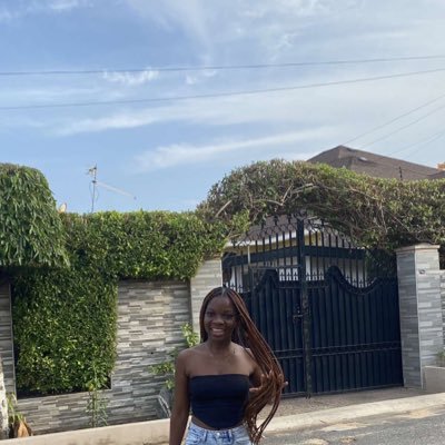 Kɛ wɔ bɛ noko kwraa ajɔɔ wɔ🎉 A very blessed girl😇Amaarae & SZA 🫶🏼I||BFF @___Seyram @dzie_dzormF💜 Barbz🦄 Purple with a pinch of yellow💜🌼