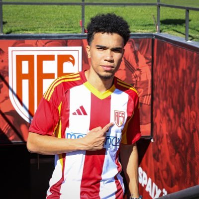 Jogador do @afs_viladasaves 🔴⚪️ @CBF_Futebol 🇧🇷 @CommonGoalOrg’s player 🌍 PR & Sponsor: @IAmSport_es