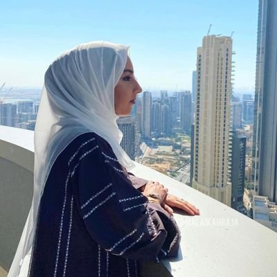 Forex Trader & Market Enthusiast 💹 | Risk management first 🔑 | Passion for charts, trends & global markets 🌍 | Helping others grow in trading | – Malaikaraja