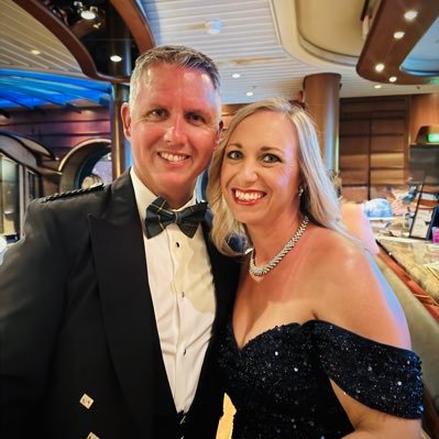 Jami1Diane's profile picture. 🚔Wife👩🏼‍❤️‍👨🏻 and mom of 2 👨‍👩‍👧‍👦 business owner🌴and Patriot 🇺🇸