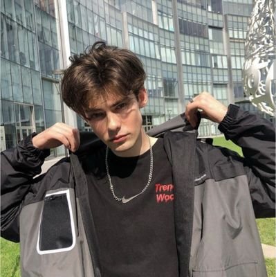 LiamAustinWyatt's profile picture. Shiller Crypto All Chain and investor Crypto