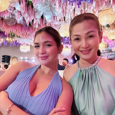 Married and a proud mom of two kids named: Heaven (twitter @hperalejo ) & Sky. IG- peralejo13