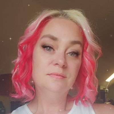 CupcakesBooks's profile picture. Cupcake and book lover, all books! Love to share that with everyone!!!