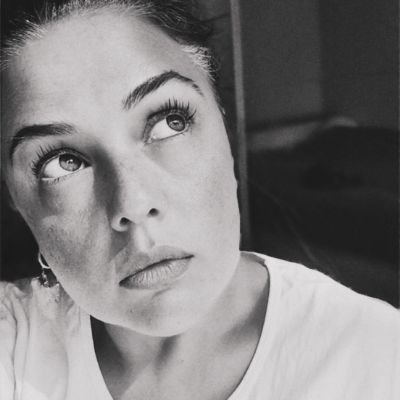 NFT artist on Tezos | Mixed media & collage art inspired by photography, memory, and analog aesthetics |
🌐 https://t.co/NpSBcyAAtE · 📓https://t.co/jtZddkhFbo