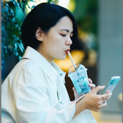 sgmai_mujuu's profile picture. ブランドと組織の変化をデザインする人。香り×睡眠ブランド「MUJUU」（2024年グッドデザイン賞）プロデューサー 兼 企業変革の支援をするU.S で執行役員。言葉と構造で想いを形に。 ディズニーとサカナクションとグルメと旅行と映画が好き✈️ U.S←ZUU←リクルート←早稲田文| Xはじめたて