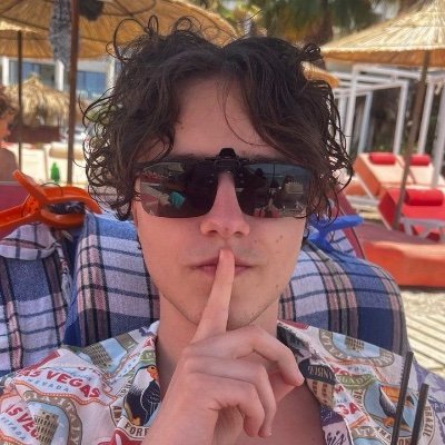 giving ai context with https://t.co/EaHiCuJhHP learning to shitpost
https://t.co/MyxPOBDfy0 - vibe-rules
https://t.co/1qH1HAA96a - da meme platform