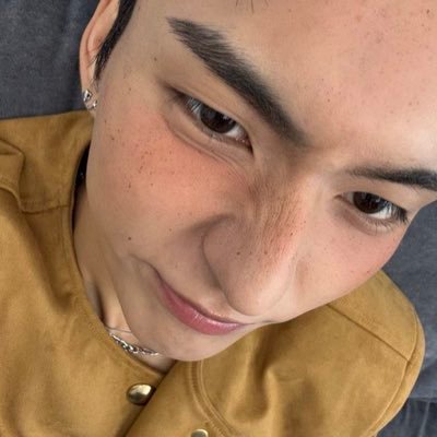 𝓭𝓻𝓮𝓪𝓶𝓲𝓷𝓰 𝓰𝓲𝓻𝓵 。.•*¨*•♬✧ xdinary heroes • 🦊 biased
☆ homophobic dni‼️