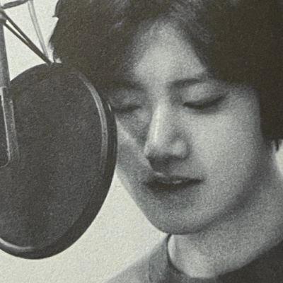 ⋆₊˚୧ jju’s blue bubble ୨˚₊⋆
🩵 Jju here, junkyu's #1 fan
📦 ot10 treasure in my heart
🫧 fangirling in blue since day one
⋆。˚𓆝𓆟𓆞𓆡𓆉˚。⋆