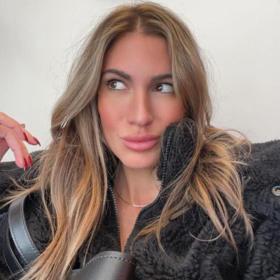 alleirb98's profile picture. Mom of Two 👩‍👧‍👦 | Traveler 🗺️ | Coin Collector 🪙 | Sharing historical stories from around the globe. Life is short explore more!