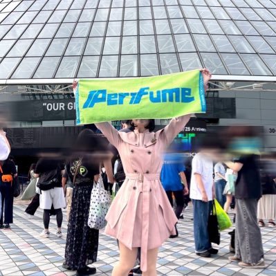 Perfume/初めて買ったCDはチョコディス🫶🏻/P.T.A.会員/ライブ初参戦はCE//コスメ/セルフネイル/骨格ストレート/ブルベ夏//LEVEL31//👼🏻2021.10.22爆誕