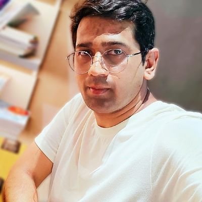 PhD🎓 ex-president's scholar @ SUS | Humanity and Sports Social Science | Speaker of Mandarin | Second-Gen Teacher | ☕📚🎧🏊🏌️