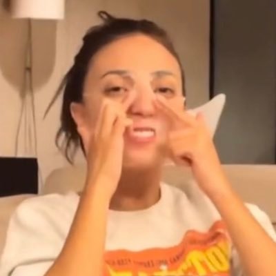 “eu vi você berrando!” ela me viu berrando | eu tenho 16 anos, não 20