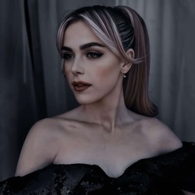 ''I'm stronger than you know,but also a warrior & a princess '' ▪ daughter of thor and diana prince ▪ shield agent ▪ I'm a scientist + sorceress ▪ doctor— #Fake