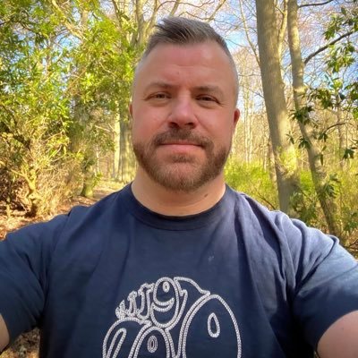 Dad 🧔🏻 King of Scotland 🏴 Top Twitter Gay🥇 Cheeky Chappy 😜 Casual Flirt 😏 Owned by 2 Frenchies 🐕 🐕 You can’t spell awesome without me 🤩