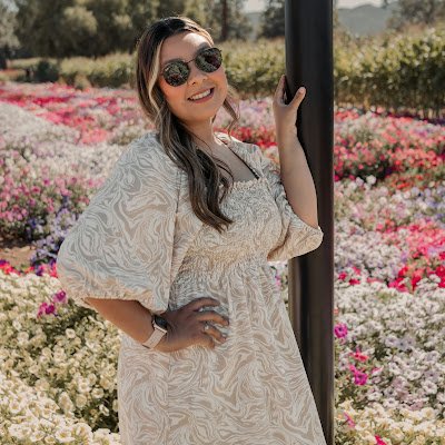 MaryNewell10912's profile picture. 