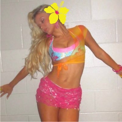 ✧.* I don’t like anticipating my face in a red flush ✧.* gold rush headquarters | @paiges_priv