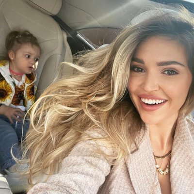 Luneamours's profile picture. Single mom, investor, business owner. Lover of all things cute and I have an opinion on everything.