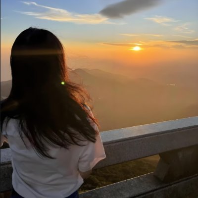 momiji_echo's profile picture. 台湾🇹🇼出身、日語勉強中✏️。富士山🗻と桜🌸に憧れて、自然🌿と歴史📖に心を寄せる旅人