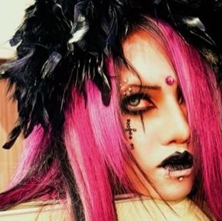I ❤️ SIDON, 27, vkei, goth, anime/manga
@wingstop CEO