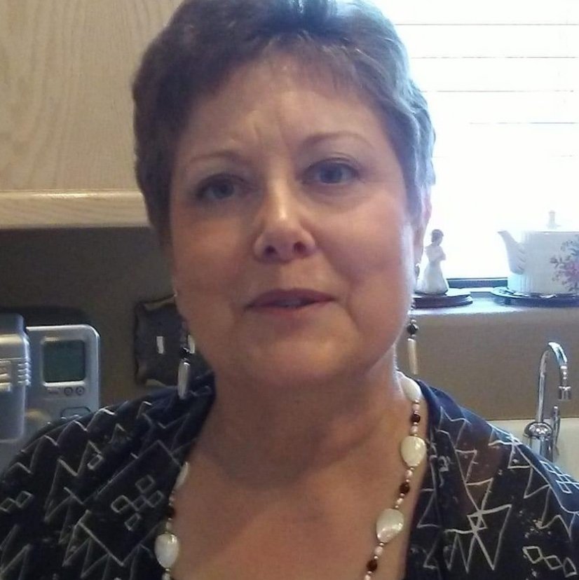 TeriCaddellProm's profile picture. 