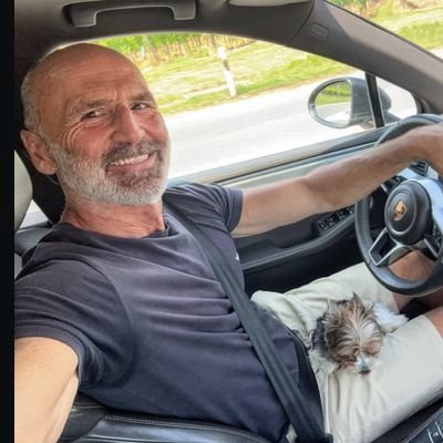 Williamliam01's profile picture. Ambitious mind, sarcastic soul. Building goals, sipping coffee, making memories.