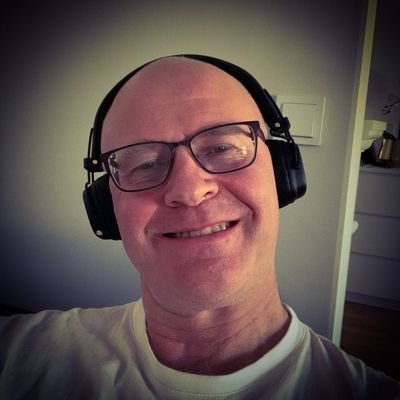 Reuters63268's profile picture. 