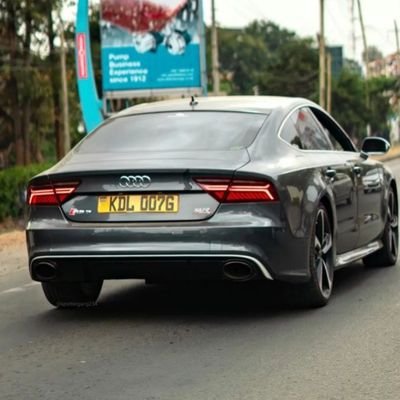 keffa_d's profile picture. Still I Rise: Cars +F1 Enthusiast 📸🏎️|
Medic 🩺 💉|Lewis Hamilton 🏎️🏁|Man City 💙🏆|Entrepreneur 🤹| Art and Design 🎭