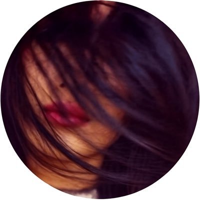 smo__33__33's profile picture. انا العز في عروقي اكثر من الدم...لا شيء سوى #النصر