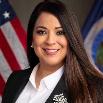 Married, mother of two and proud south Texas patriot. This is my personal page. Opinions are my own.