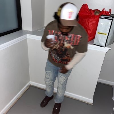 Don’t worry bout me ima do what I do and I do ma thang!!🚦🚦 #YKTV