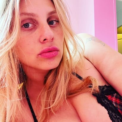 lisaDumont16569's profile picture. Je suis disponible pour les rencontres réel ❤️‍🩹🫶