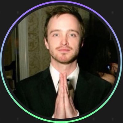snzzy0's profile picture. twin