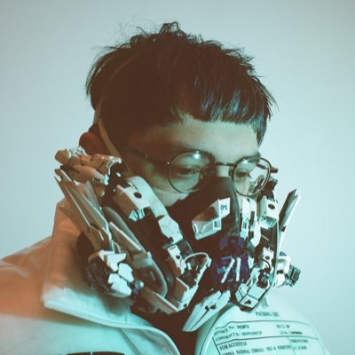 Photographer and artwear designer that specializes in Cyberpunk! film, and fashion. https://t.co/TnKqUcBLNz