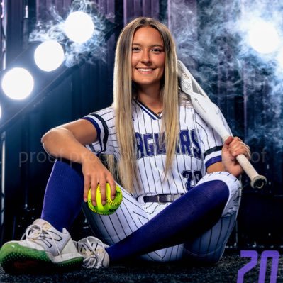 Bre_hunter31's profile picture. Stl Illusions 18u Bergman | IF/OF | FZW Varsity Softball | 4.2 GPA