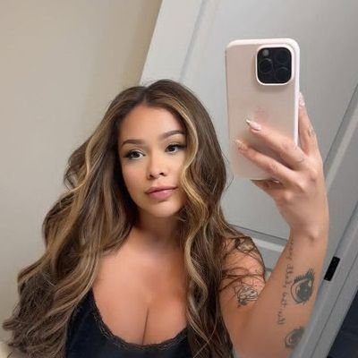 Isabell9657's profile picture. 